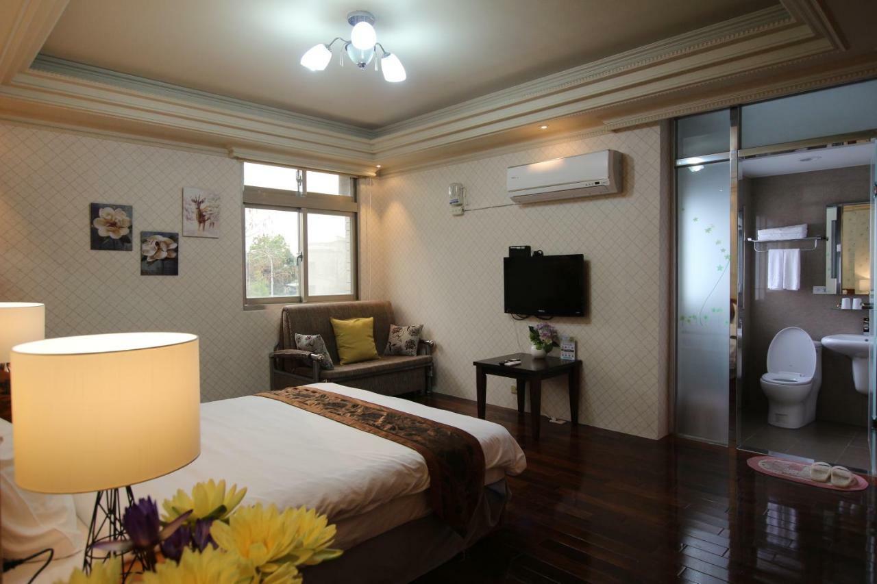 Yilan Pine Villa Homestay Luodong Exterior photo