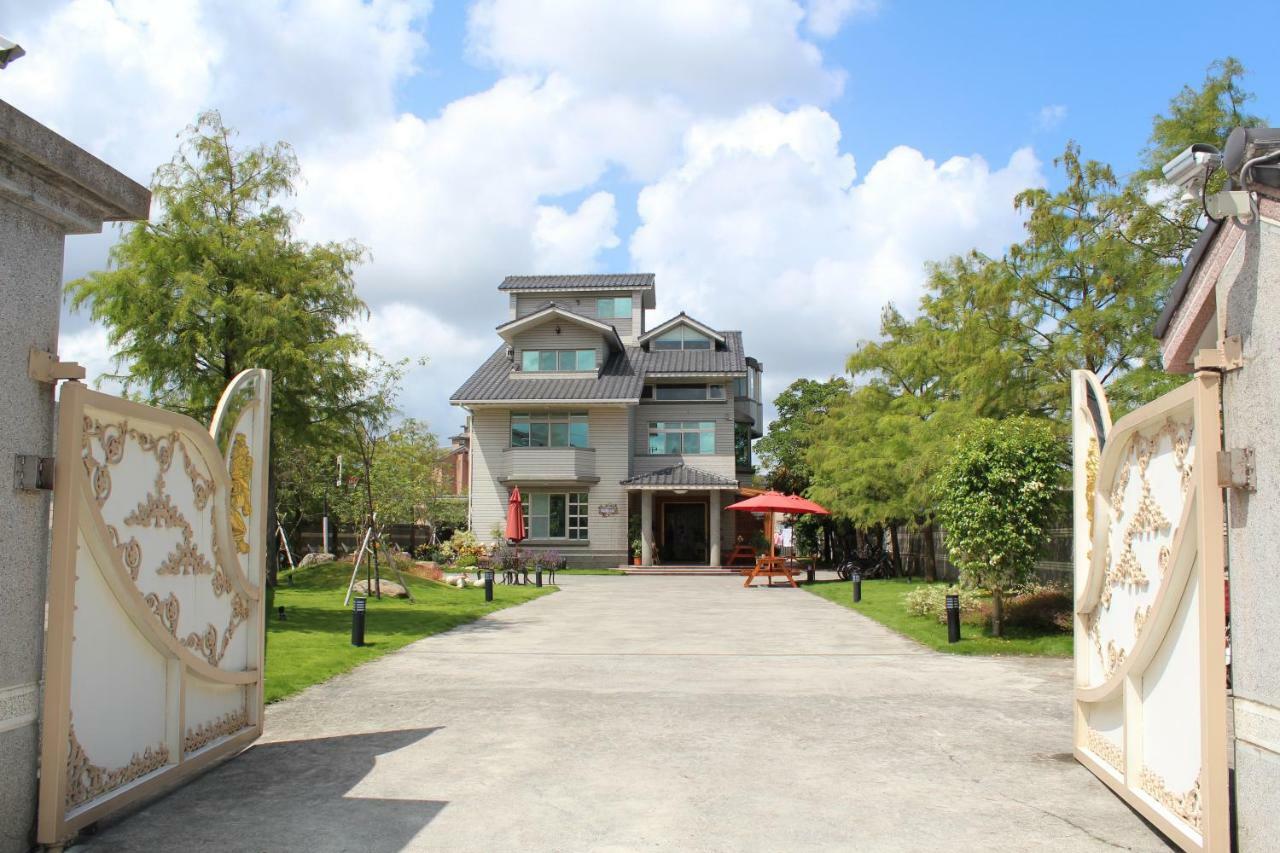 Yilan Pine Villa Homestay Luodong Exterior photo