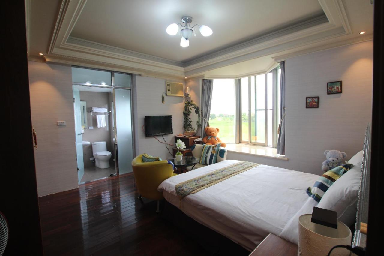 Yilan Pine Villa Homestay Luodong Exterior photo